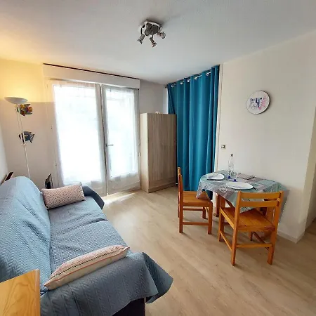 T2 Au Coeur De Saint-palais-sur-mer, A Deux Pas Du Marche Et De La - Fr-1-550-66 滨海圣帕莱